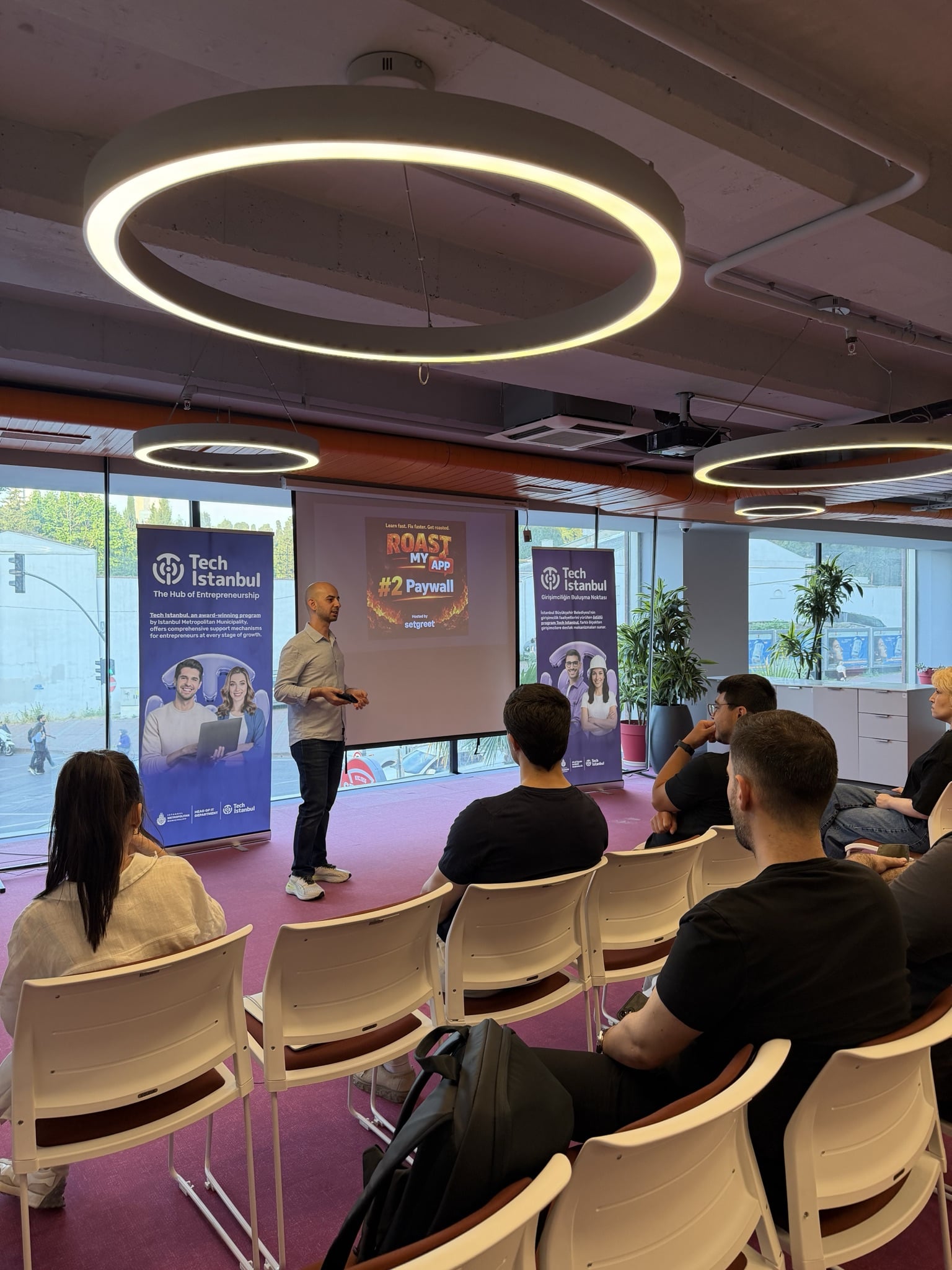 Paywall event photo 3